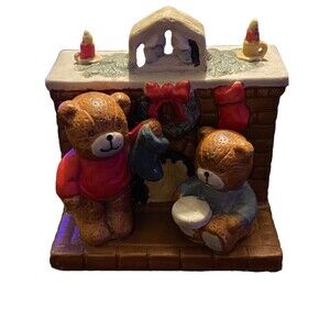 Vintage Christmas music box Bears by fireplace Here come Santa Claus song